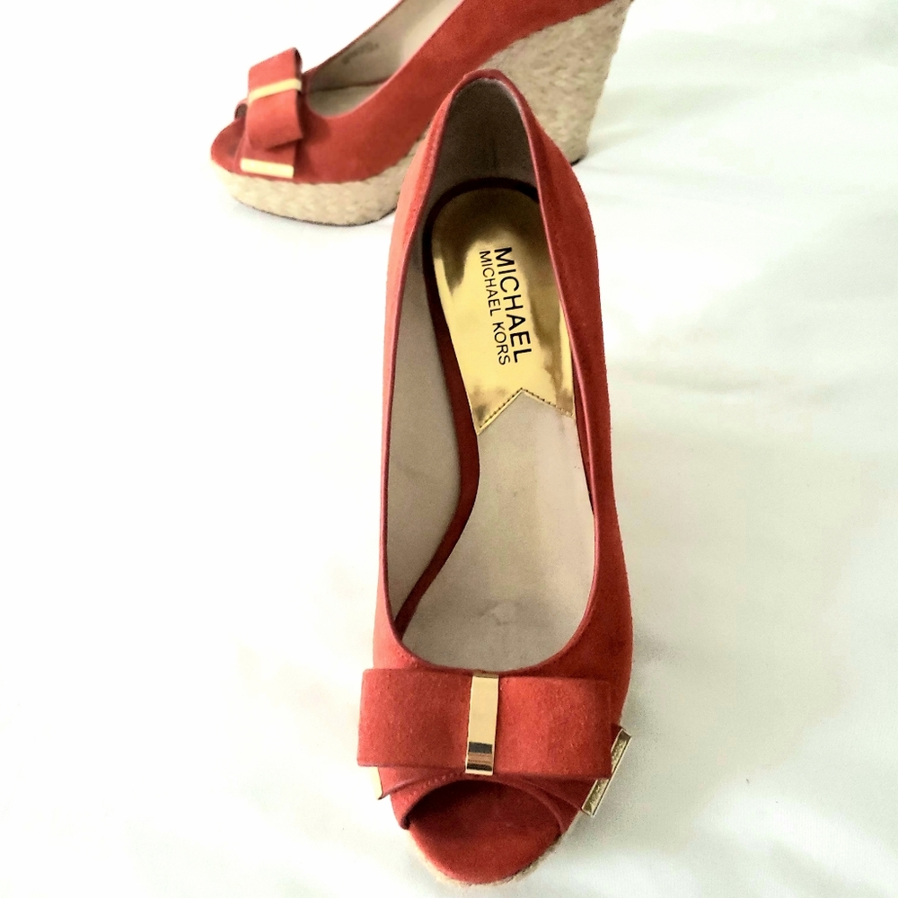 Michael Kors Platform Sandals - Picture 3 of 5